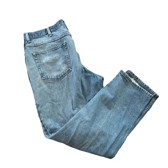 LL Bean Jeans Mens 38x32 Blue Denim Classic Fit Chore Work - Picture 2 of 16